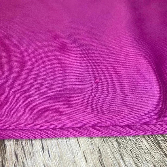 Reel Life Women's Pink Long Sleeve Tee.
🚭 - Picture 5 of 8